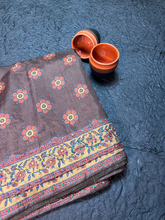 Ethnic Artwork Saree