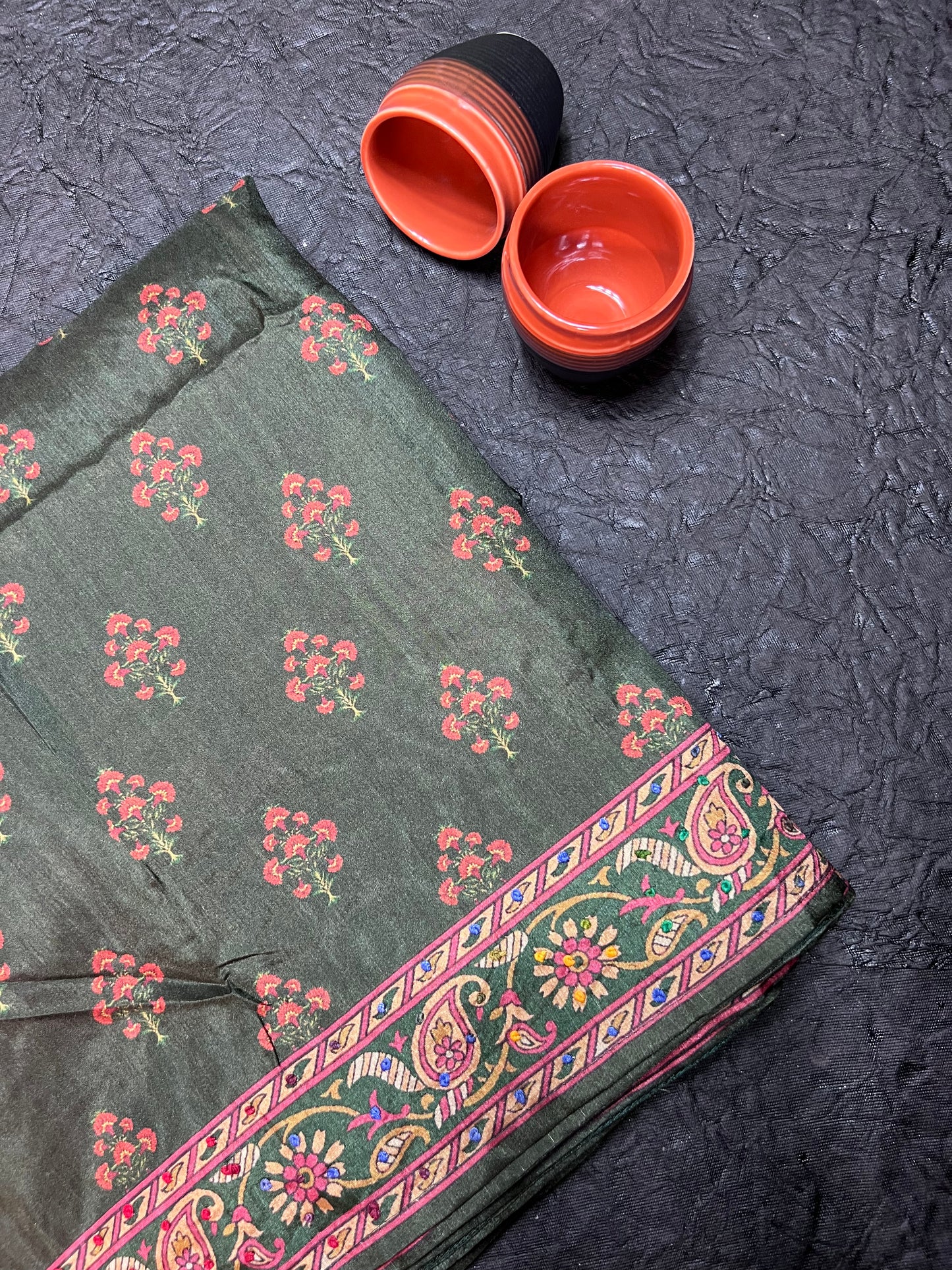 Ethnic Artwork Saree
