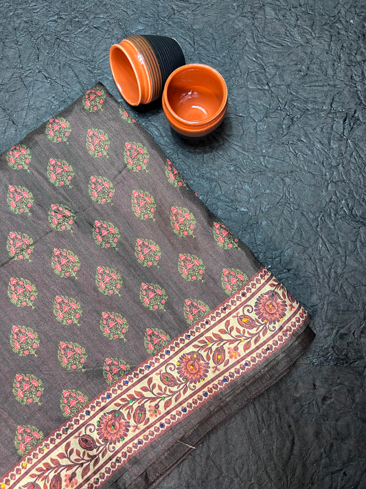 Ethnic Artwork Saree