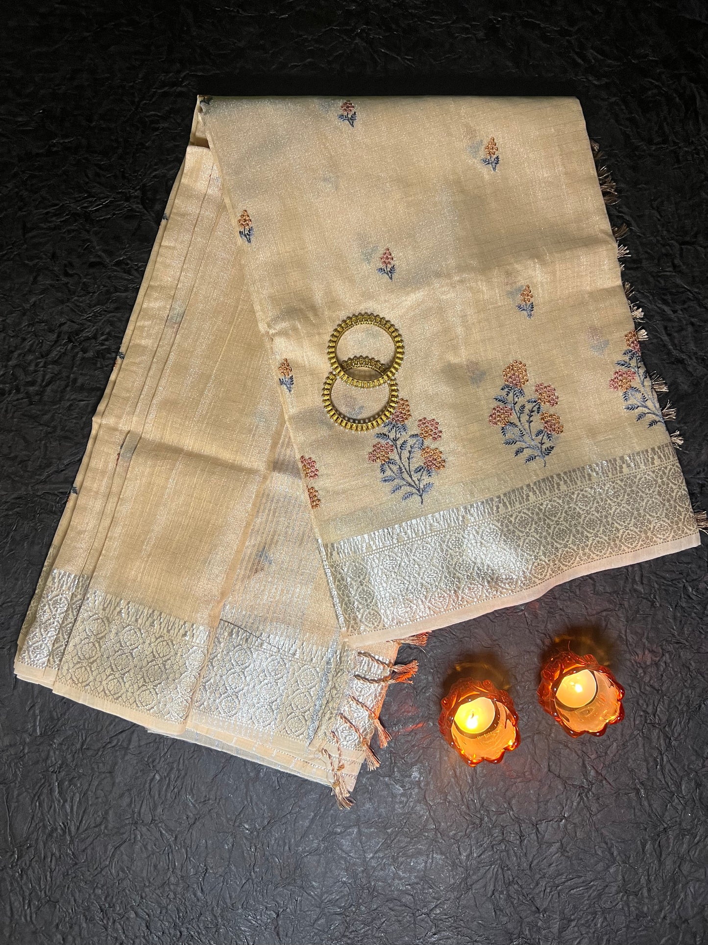 Elegant Linen Sangini Saree
