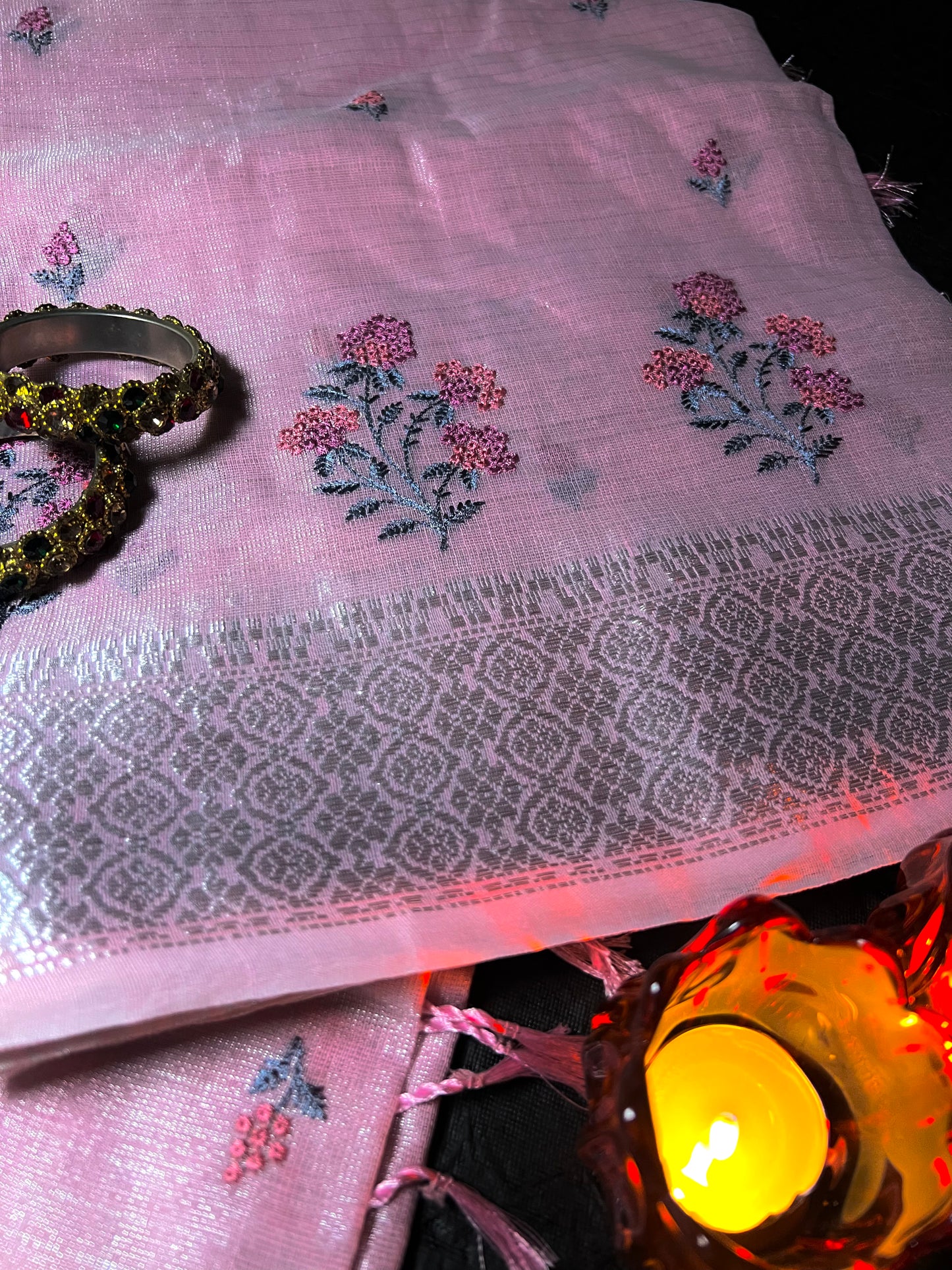 Elegant Linen Sangini Saree
