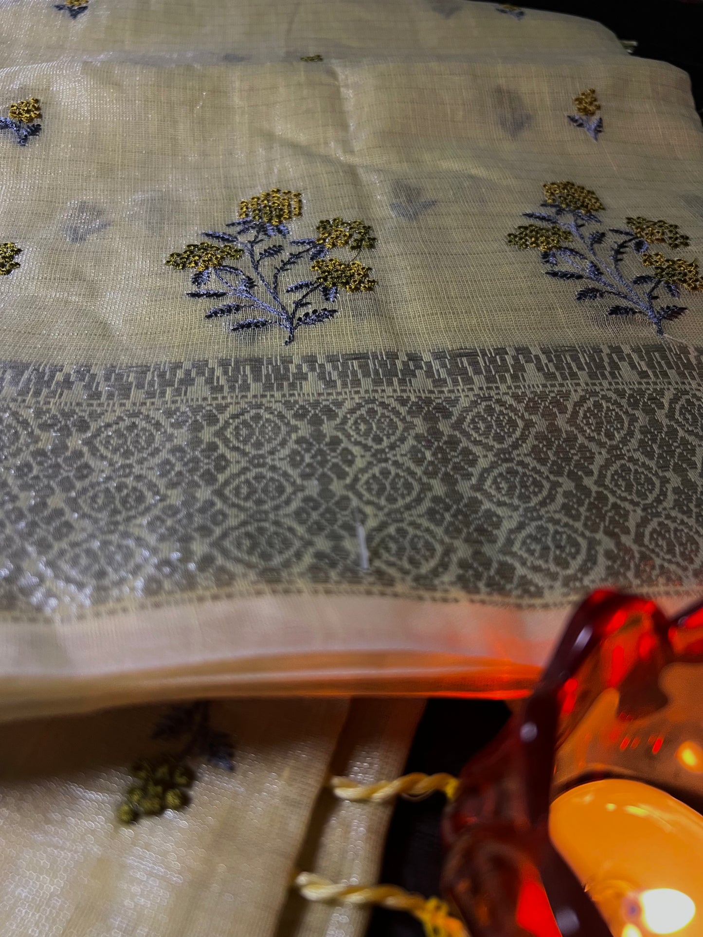 Elegant Linen Sangini Saree